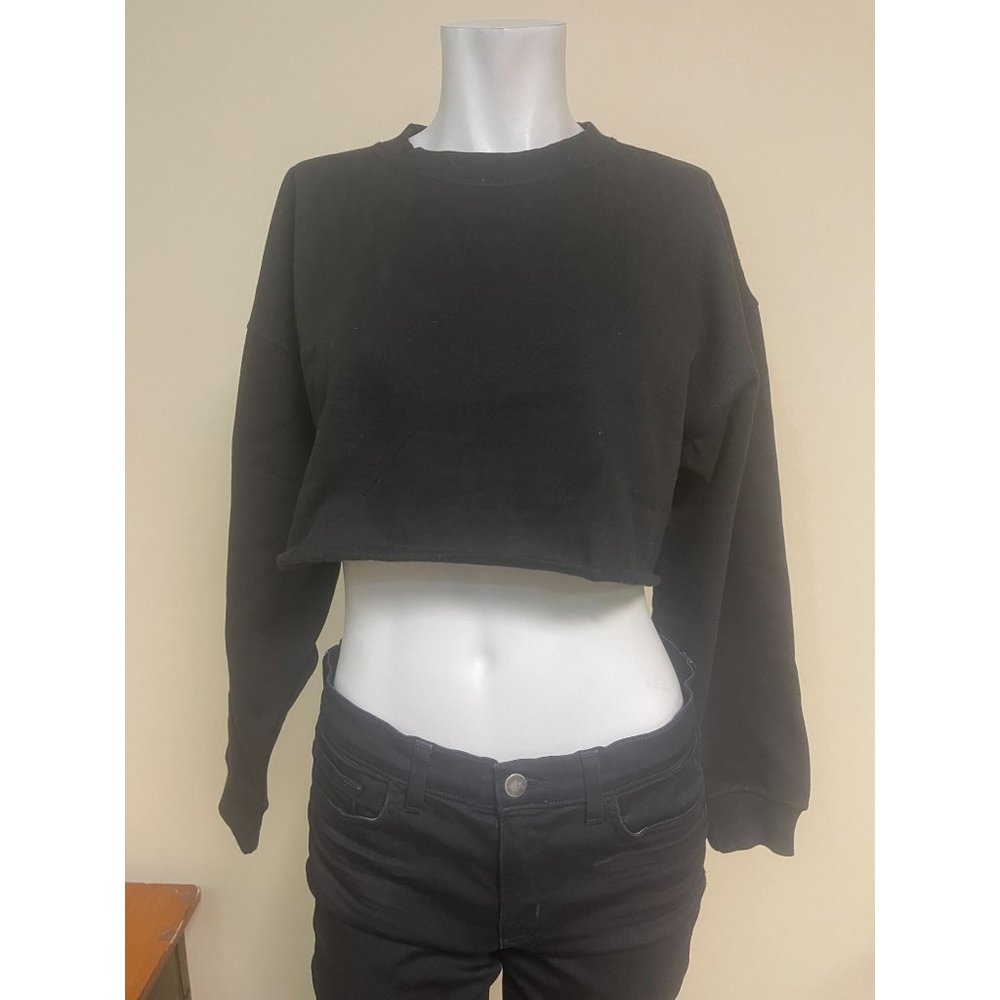 NWT WEWOREWHAT Cropped Sweatshirt - Black - Size XS - Picture 2 of 10